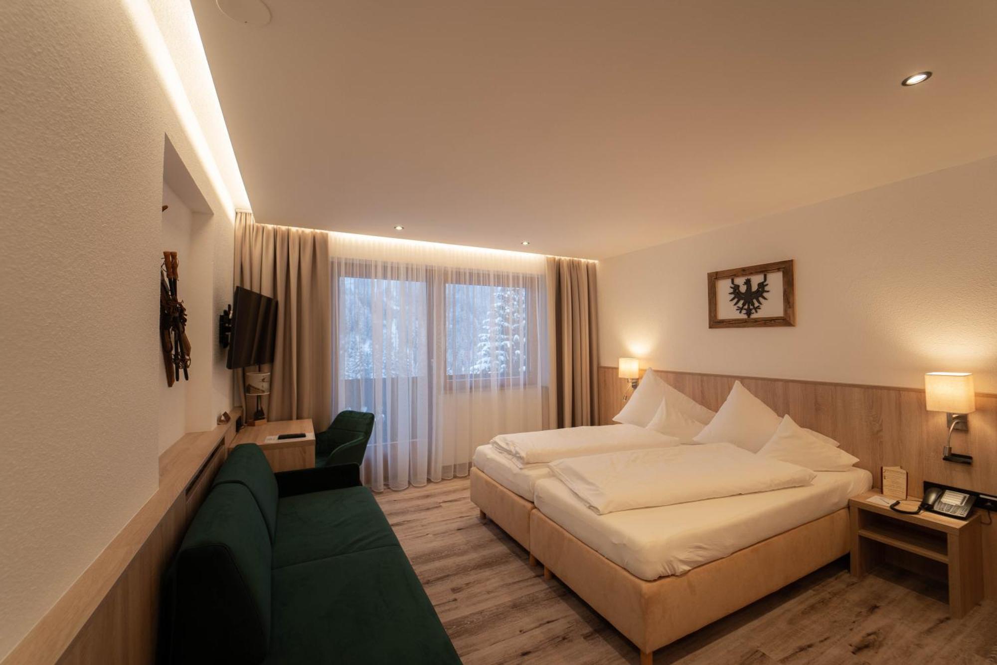 Hotel Karl Schranz Sankt Anton am Arlberg Bagian luar foto