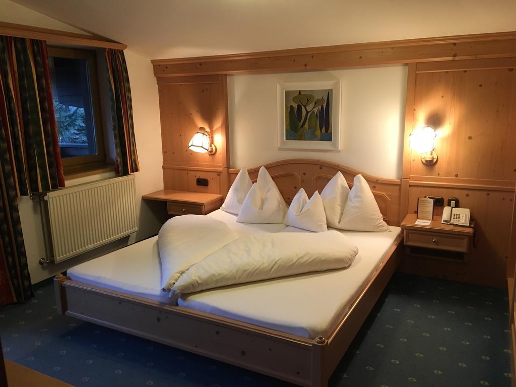 Hotel Karl Schranz Sankt Anton am Arlberg Bagian luar foto