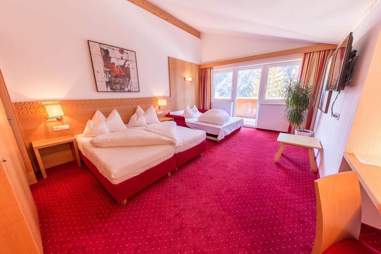 Hotel Karl Schranz Sankt Anton am Arlberg Bagian luar foto