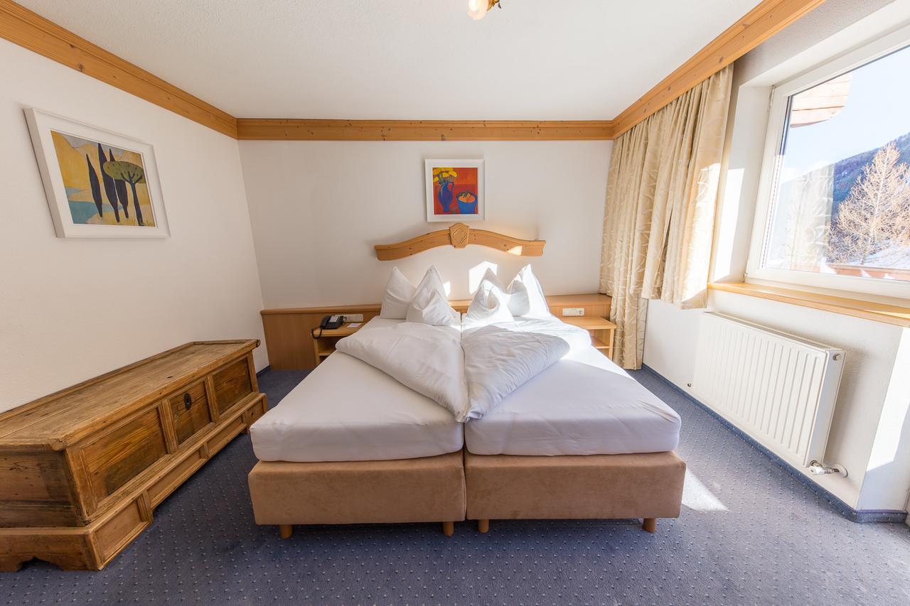 Hotel Karl Schranz Sankt Anton am Arlberg Bagian luar foto