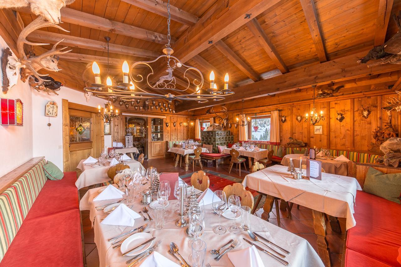 Hotel Karl Schranz Sankt Anton am Arlberg Bagian luar foto