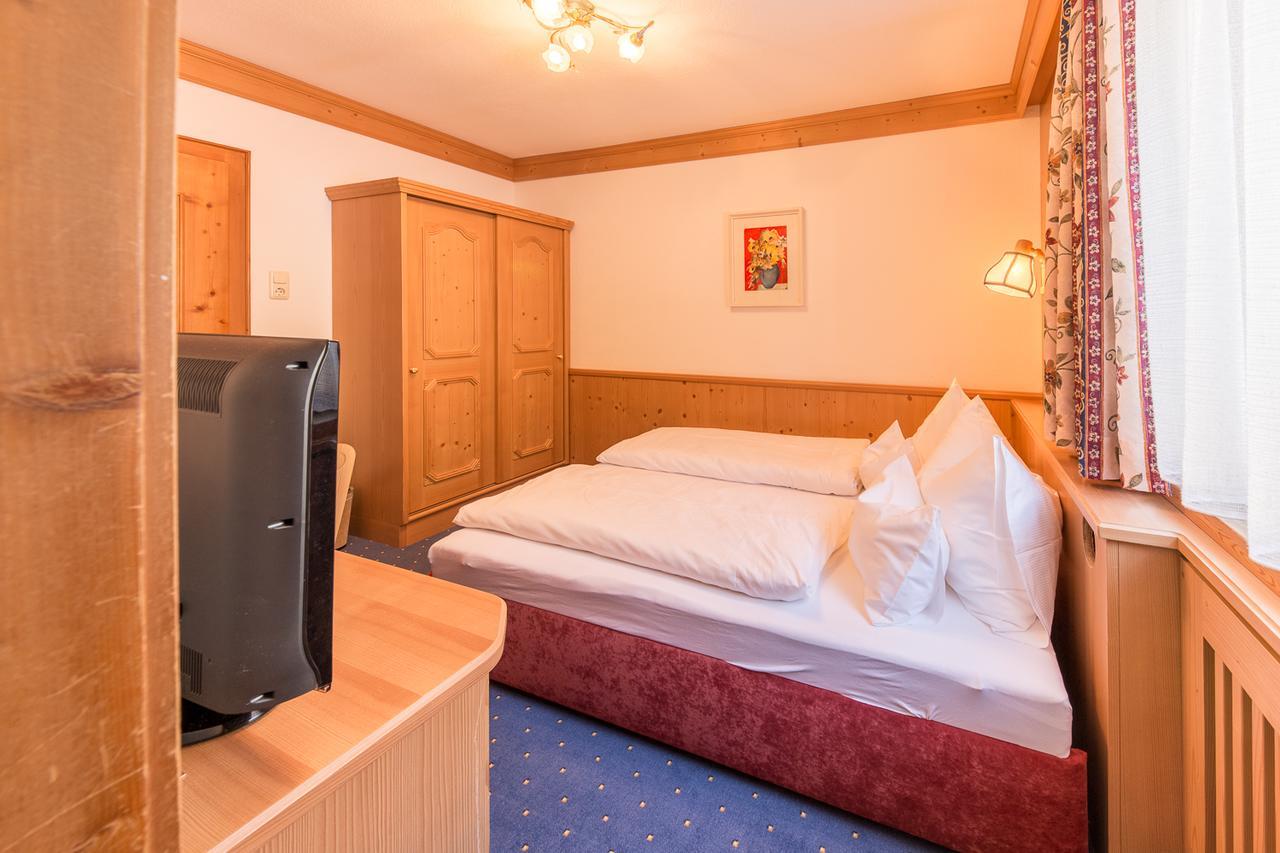 Hotel Karl Schranz Sankt Anton am Arlberg Bagian luar foto